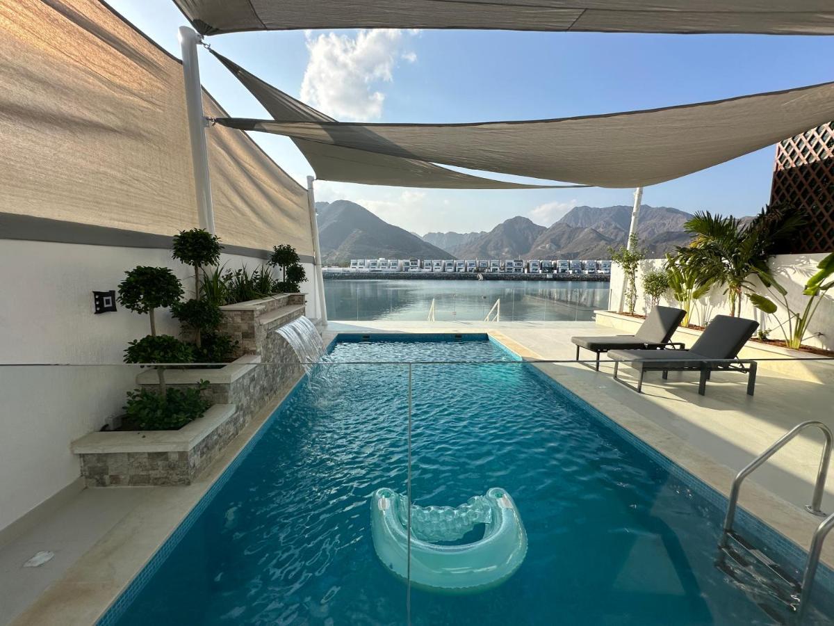 Al Dana Villas Fuyaira Exterior foto