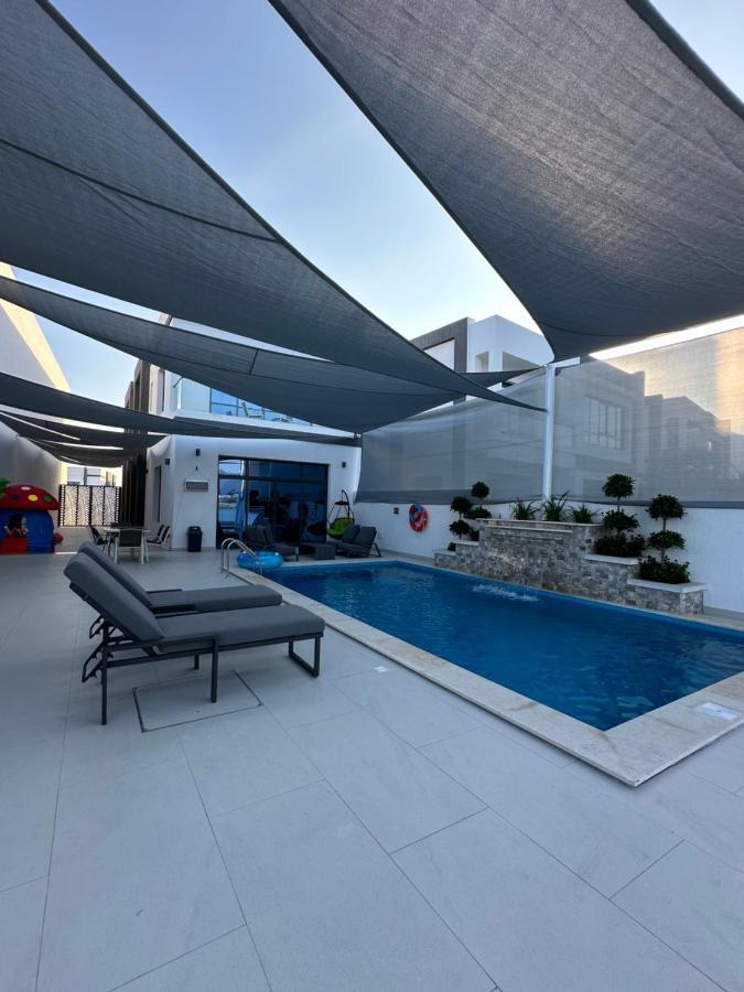 Al Dana Villas Fuyaira Exterior foto