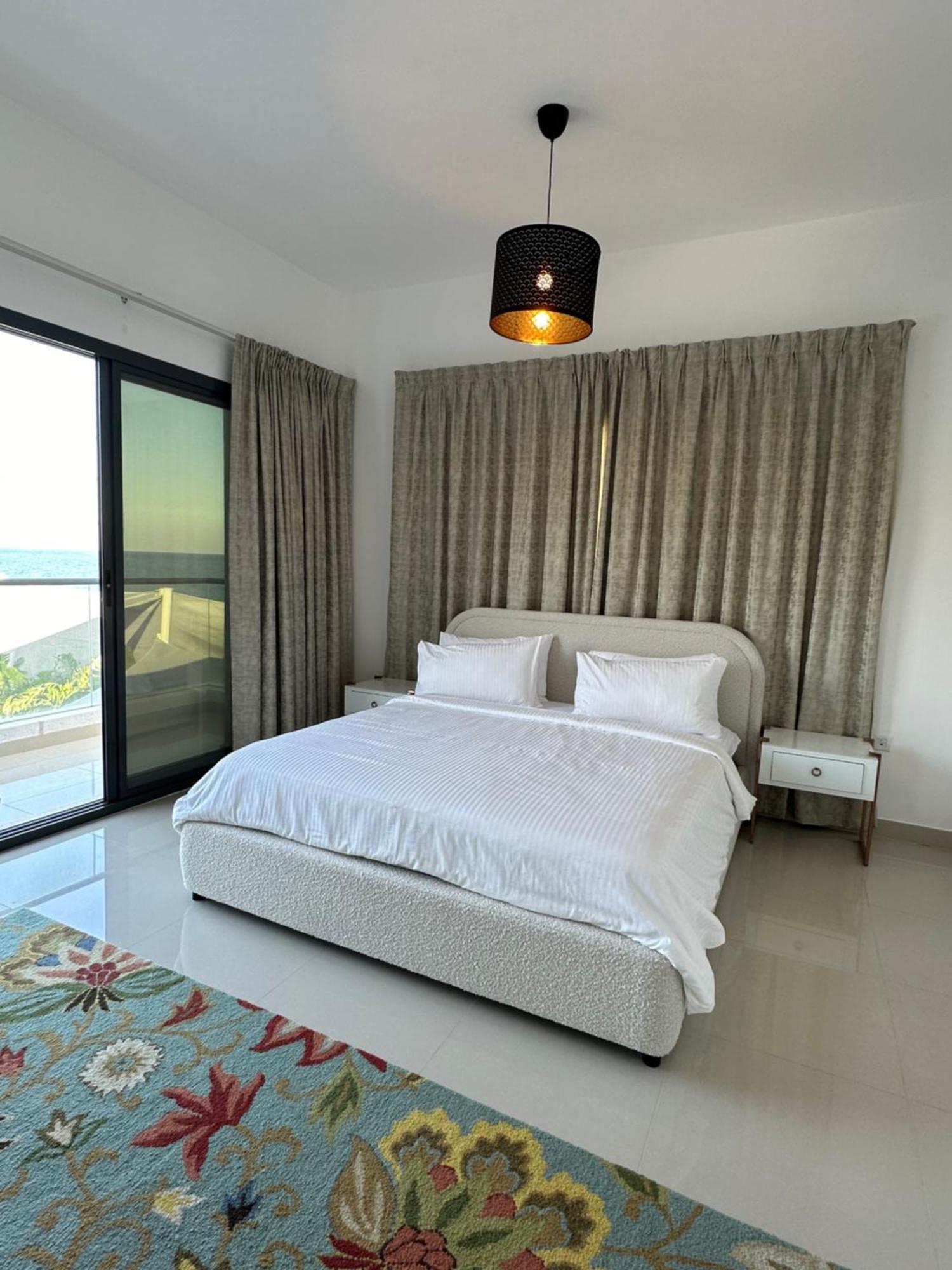 Al Dana Villas Fuyaira Exterior foto